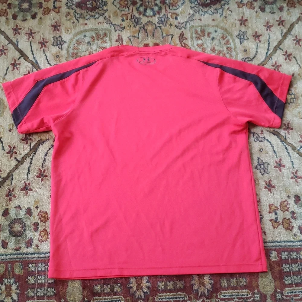 Under Armour T-shirt - Picture 5 of 6
